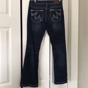 Boot cut jeans